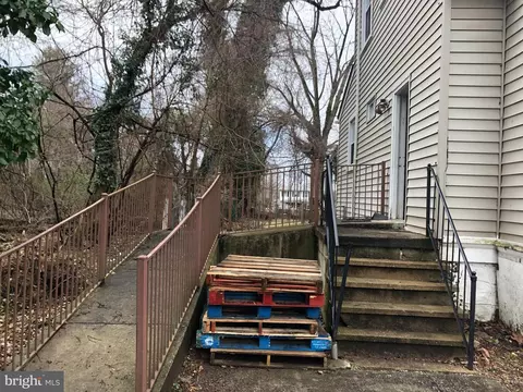 4402 Colborne Rd, Baltimore, MD 21229 photo 5