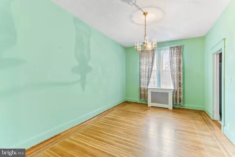 4216 Falls Rd, Baltimore, MD 21211 photo 6