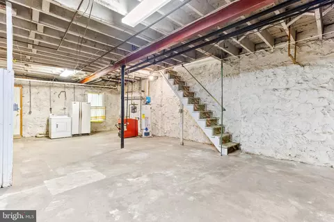 4216 Falls Rd, Baltimore, MD 21211 photo 25