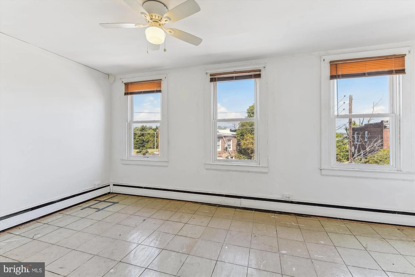 3201 Elmley Ave, Baltimore, MD 21213 photo 8