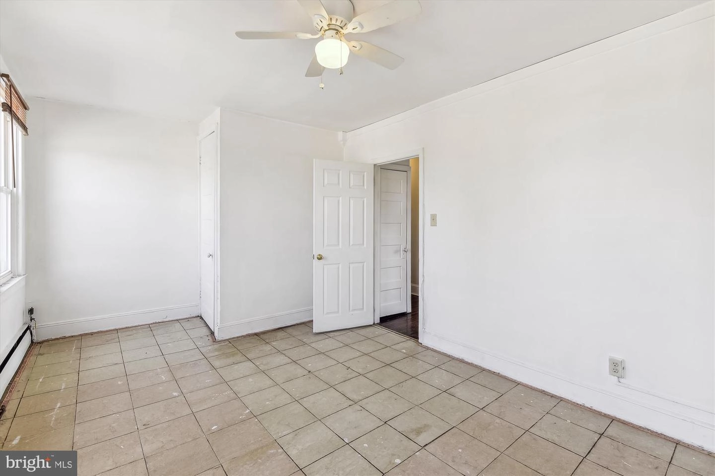3201 Elmley Ave, Baltimore, MD 21213 photo 9