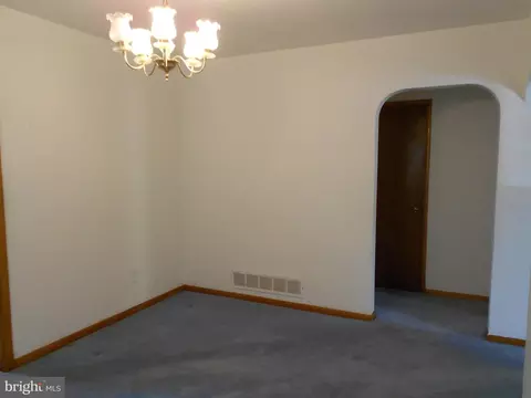 3510 Mary Ave, Baltimore, MD 21214 photo 8
