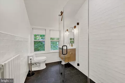 325 Hawthorne Rd, Baltimore, MD 21210 photo 32