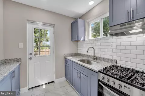 3428 Elmley Ave, Baltimore, MD 21213 photo 9