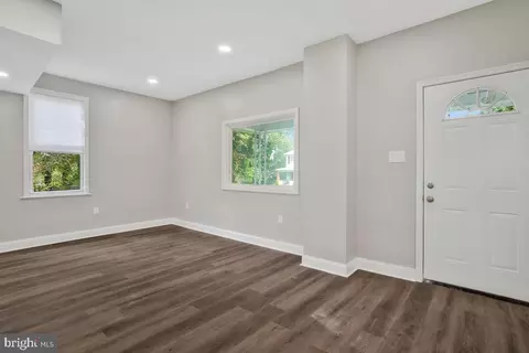 311 E Jeffrey St, Brooklyn, MD 21225 photo 6