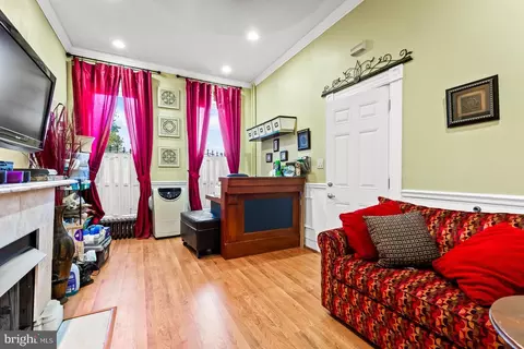 1520 Mcculloh St, Baltimore, MD 21217 photo 3