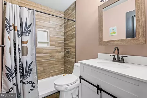 6301 Everall Ave, Baltimore, MD 21206 photo 12