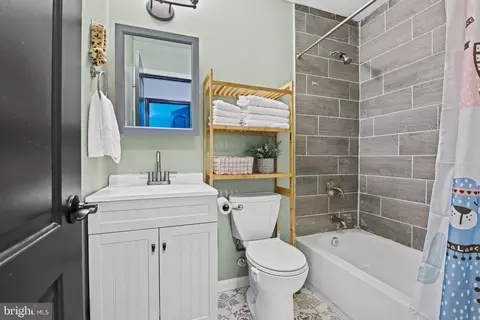 6301 Everall Ave, Baltimore, MD 21206 photo 24