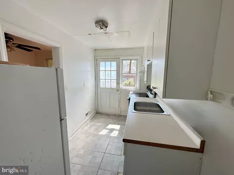 4619 Shamrock Ave, Baltimore, MD 21206 photo 15