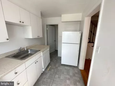 4619 Shamrock Ave, Baltimore, MD 21206 photo 3