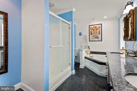 205 S Exeter St, Baltimore, MD 21202 photo 22