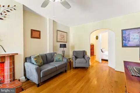 205 S Exeter St, Baltimore, MD 21202 photo 32