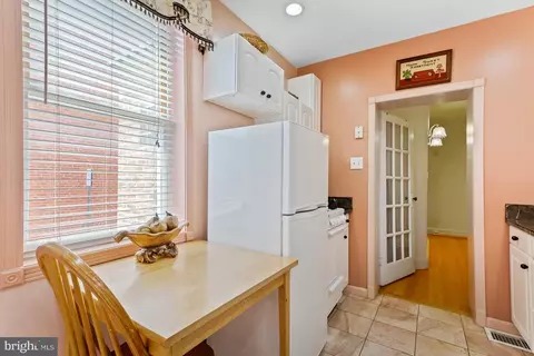 205 S Exeter St, Baltimore, MD 21202 photo 39