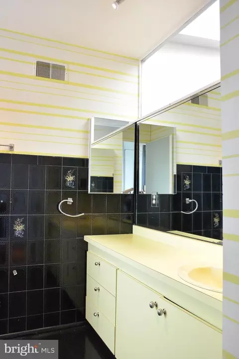 710 William St, Baltimore, MD 21230 photo 24