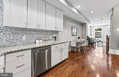 1425 Lowman St, Baltimore, MD 21230 photo 11