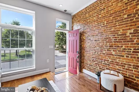 1425 Lowman St, Baltimore, MD 21230 photo 3