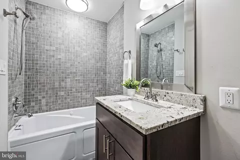 1425 Lowman St, Baltimore, MD 21230 photo 16