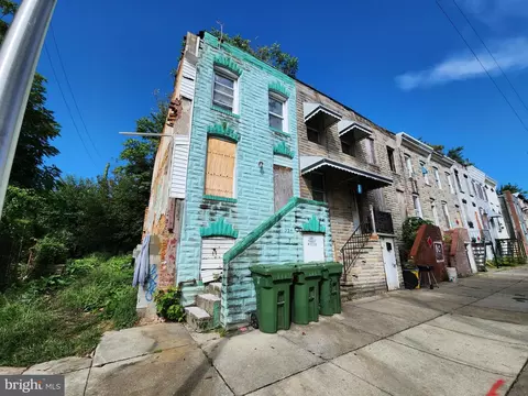 334 Bruce St S, Baltimore, MD 21223 photo 3