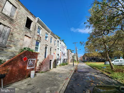 334 Bruce St S, Baltimore, MD 21223 photo 6