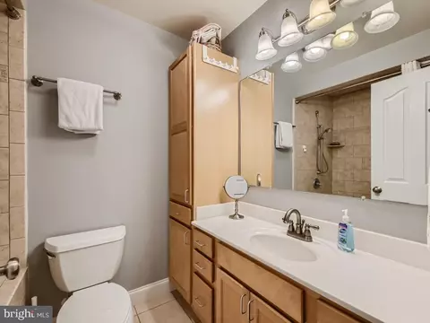 426 E Randall St, Baltimore, MD 21230 photo 19