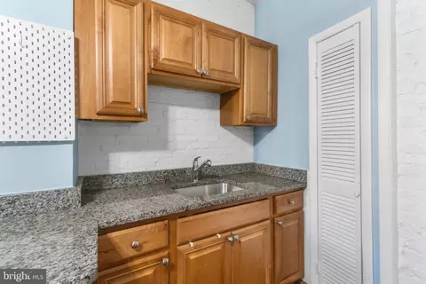 20 S Ann St, Baltimore, MD 21231 photo 8