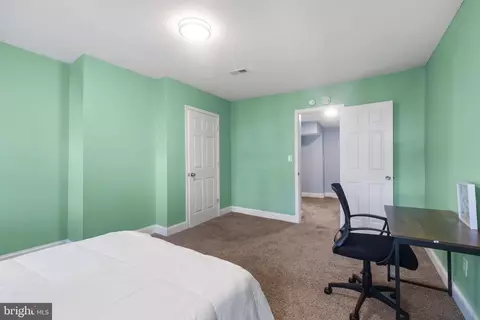 20 S Ann St, Baltimore, MD 21231 photo 32