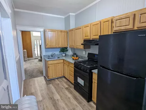 1634 E 32nd St, Baltimore, MD 21218 photo 9