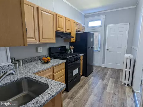 1634 E 32nd St, Baltimore, MD 21218 photo 10