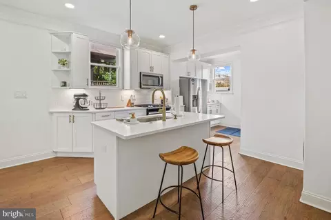 3429 Falls Rd, Baltimore, MD 21211 photo 10