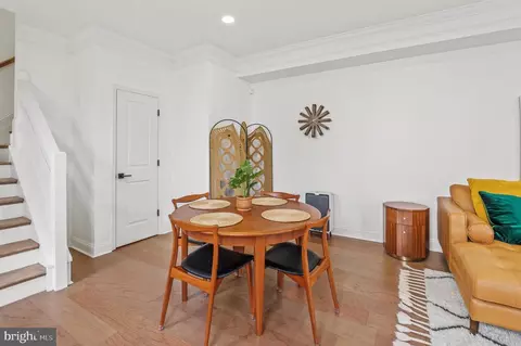 3429 Falls Rd, Baltimore, MD 21211 photo 8