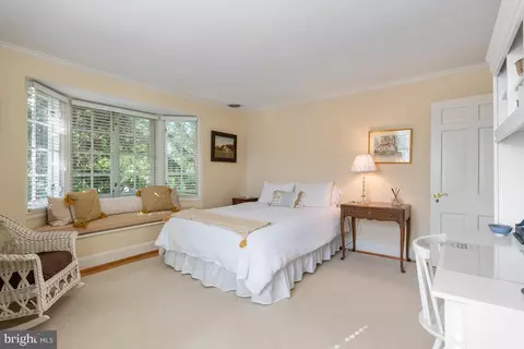 218 Tunbridge Rd, Baltimore, MD 21212 photo 37