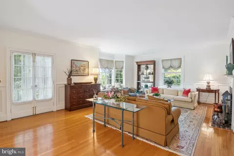 218 Tunbridge Rd, Baltimore, MD 21212 photo 11