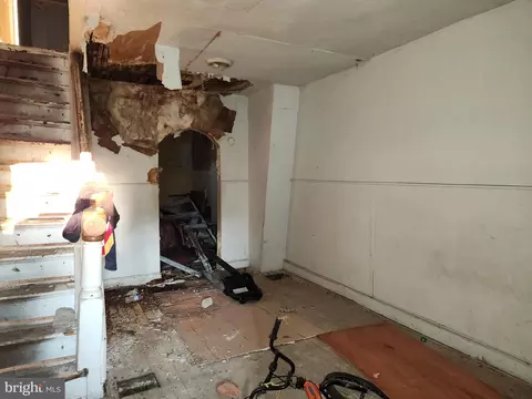 602 N Glover St, Baltimore, MD 21205 photo 6