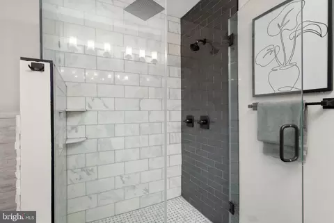 943 Brooks Ln, Baltimore, MD 21217 photo 38