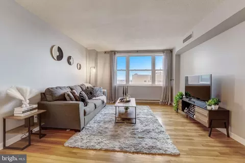 1101 Saint Paul St #1911, Baltimore, MD 21202