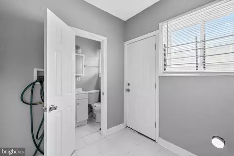 1335 James St, Baltimore, MD 21223 photo 16