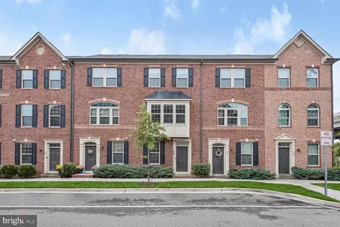 104 S Newkirk St, Baltimore, MD 21224