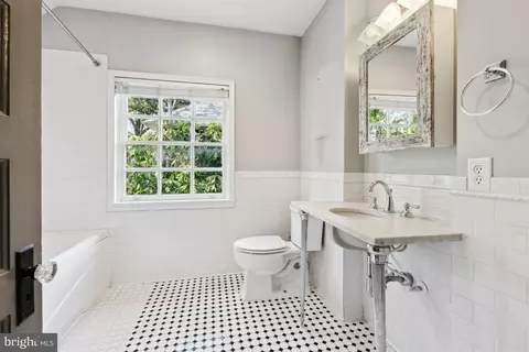 1713 Regent Rd, Baltimore, MD 21209 photo 13