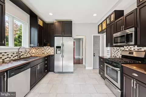 1713 Regent Rd, Baltimore, MD 21209 photo 12
