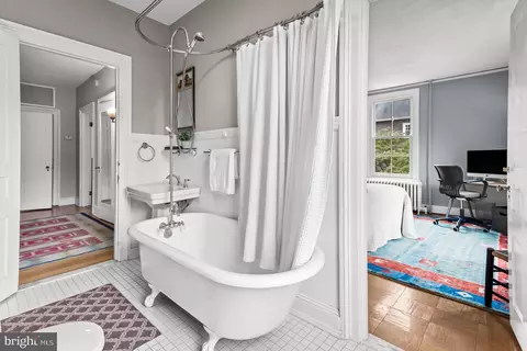 1809 Dixon Rd, Baltimore, MD 21209 photo 43