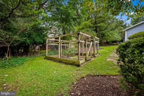 1809 Dixon Rd, Baltimore, MD 21209 photo 60