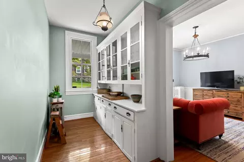 1809 Dixon Rd, Baltimore, MD 21209 photo 25
