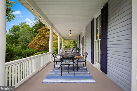 1809 Dixon Rd, Baltimore, MD 21209 photo 8