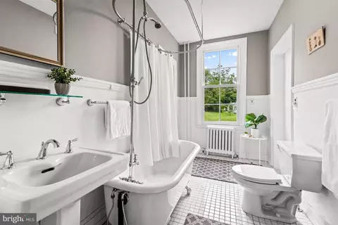 1809 Dixon Rd, Baltimore, MD 21209 photo 42