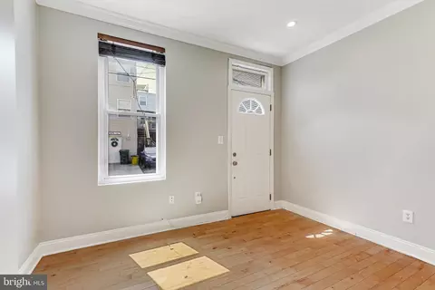 1409 Olive St, Baltimore, MD 21230 photo 4