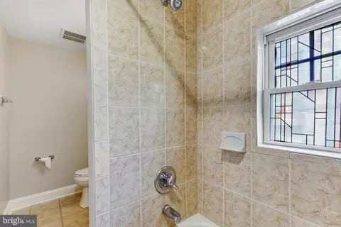 1409 Olive St, Baltimore, MD 21230 photo 25
