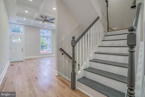 218 E 23rd St, Baltimore, MD 21218 photo 9