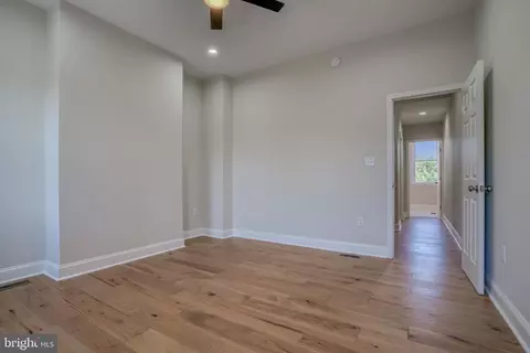 218 E 23rd St, Baltimore, MD 21218 photo 32