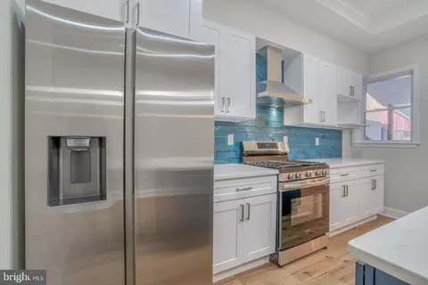 218 E 23rd St, Baltimore, MD 21218 photo 15