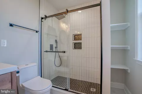 218 E 23rd St, Baltimore, MD 21218 photo 34